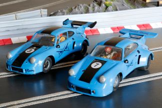 Team 4 (blau) Porsche 911 RSR
